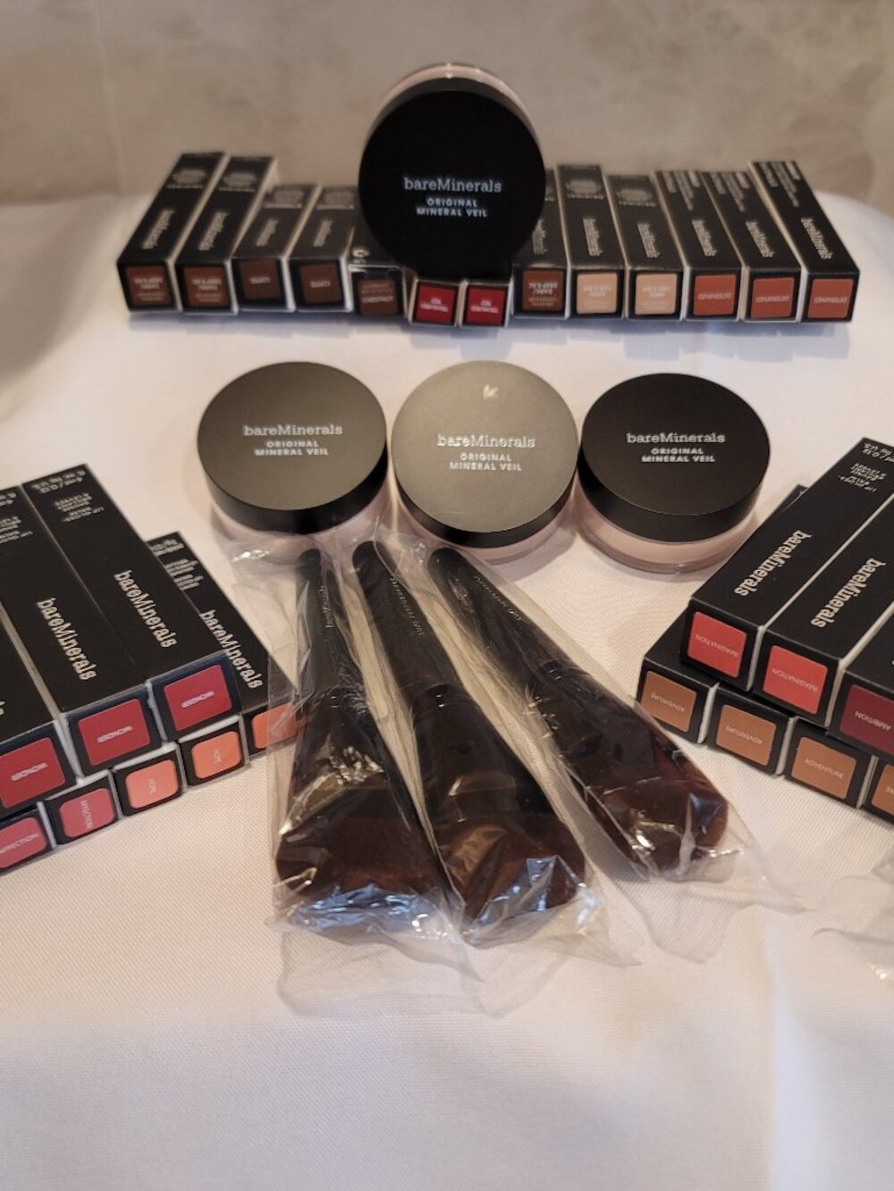 43 Pc bareMinerals Makeup Lot NEW Lip Concealer Mineral Veil Brushes Reseller